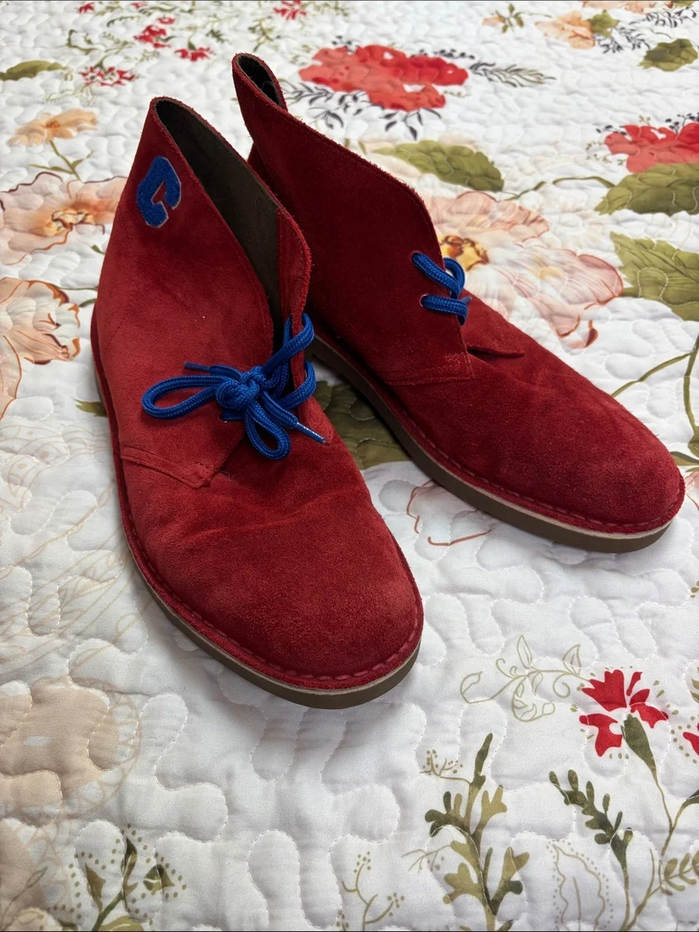 Men's Red Suede leather Clarks Chukka Boots with Blue Laces